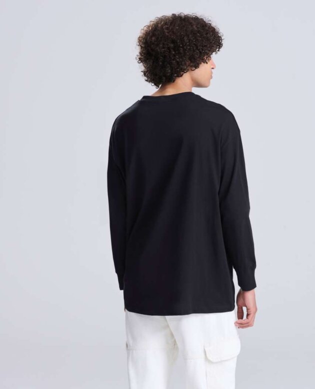 OVERSIZE 100 LONG SLEEVE T