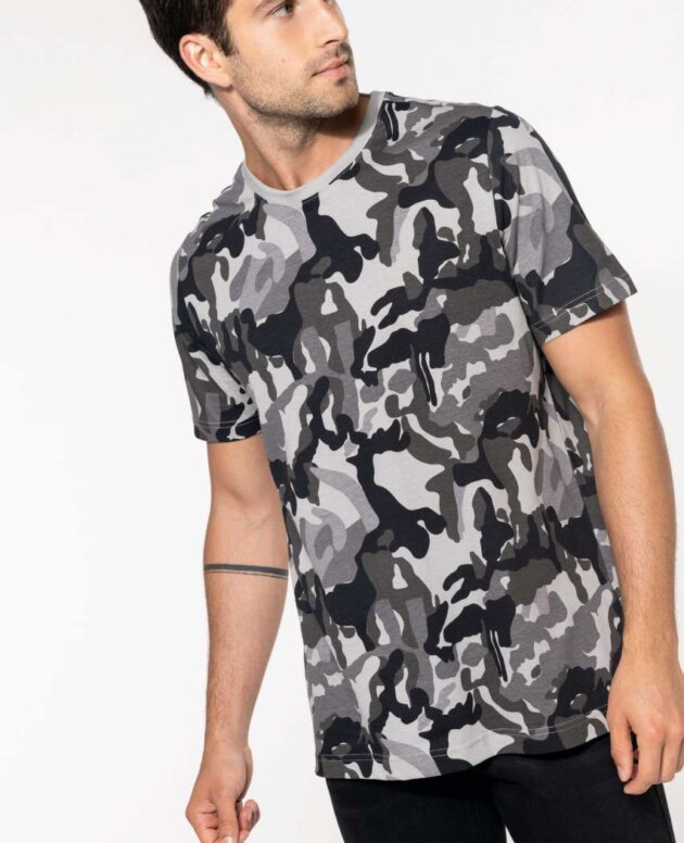 MEN'S SHORT-SLEEVED CAMO T-SHIRT