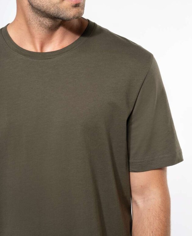 SHORT-SLEEVED CREW NECK T-SHIRT