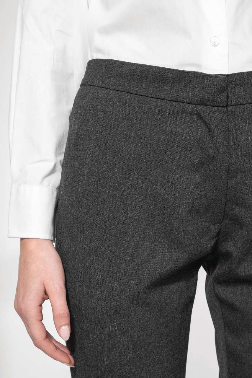 LADIES' TROUSERS - Image 6