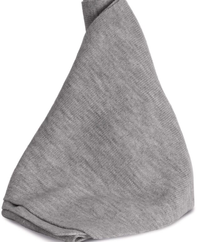 KNITTED SCARF