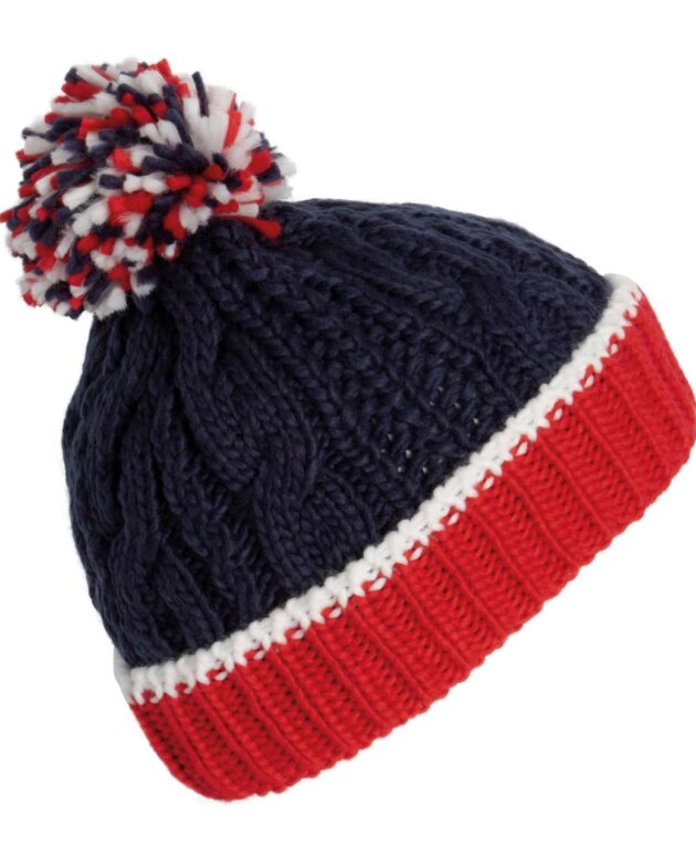 KNITTED BEANIE