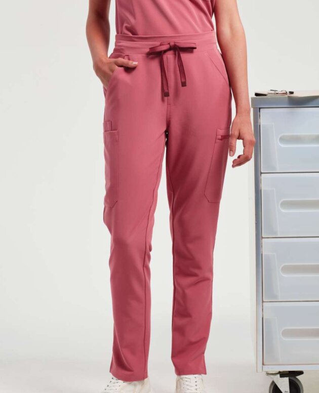 'RELENTLESS' WOMEN’S ONNA-STRETCH CARGO PANT