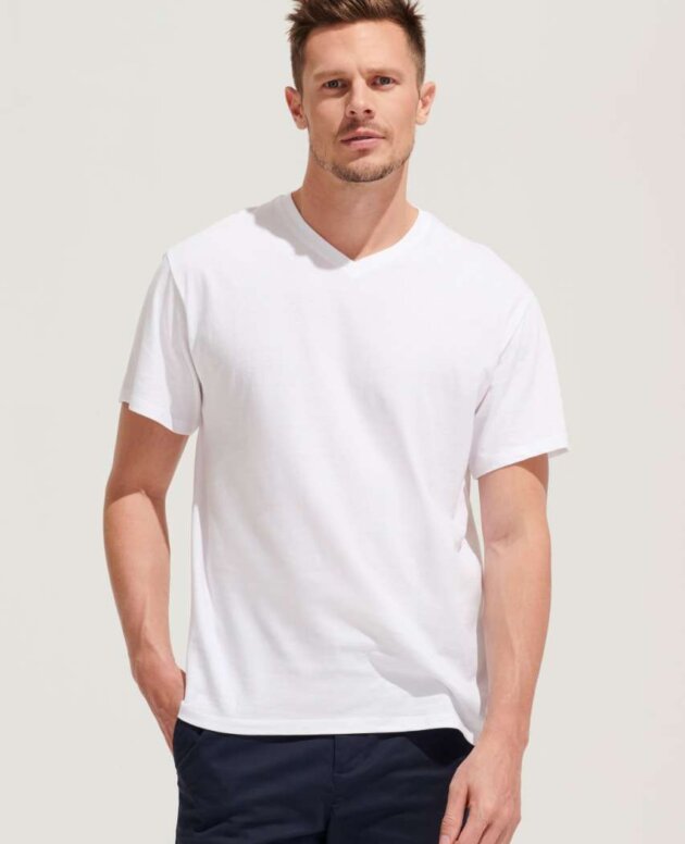 SOL'S VICTORY - MEN'S V-NECK T-SHIRT