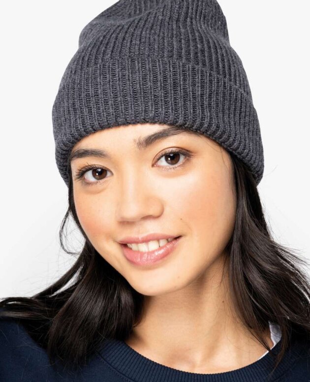 ECO-FRIENDLY UNISEX MERINO WOOL BEANIE